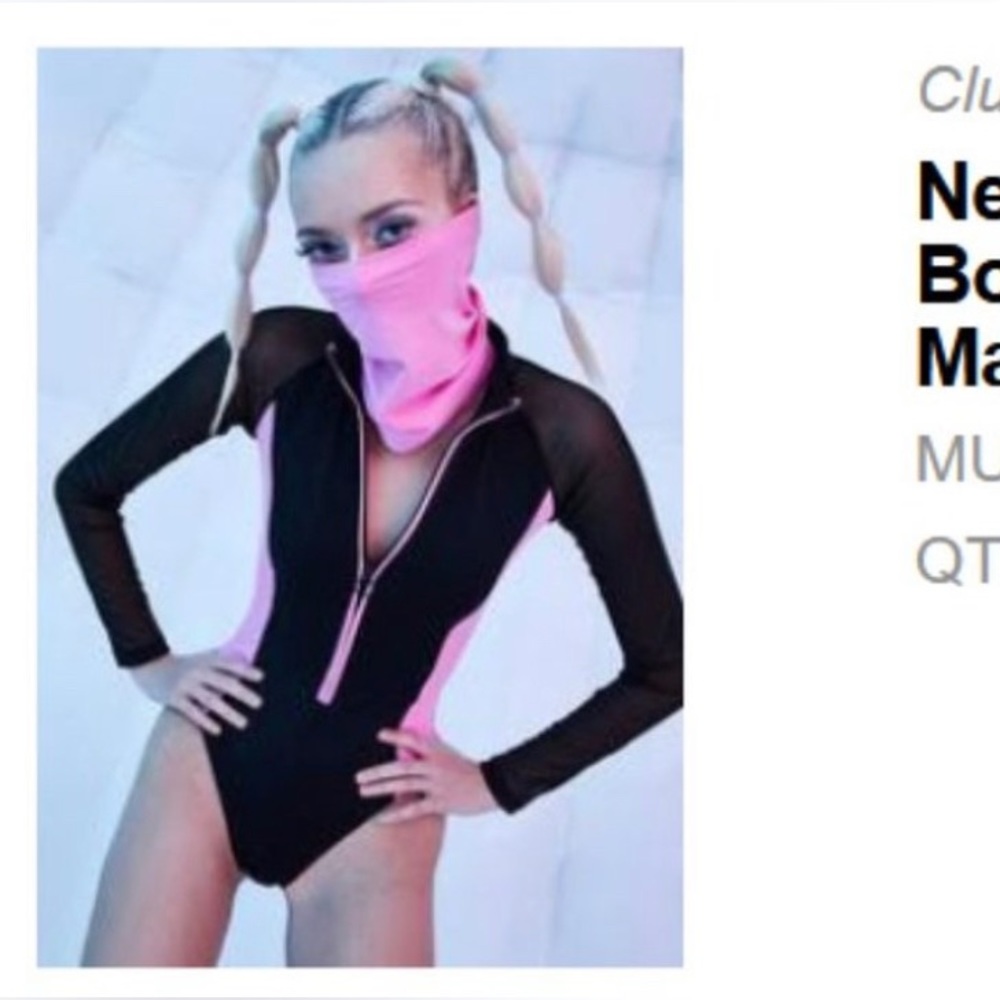 Neural Meltdown
Bodysuit & Snow
Mask Set